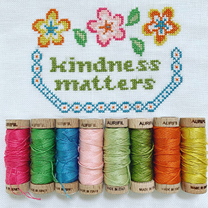 <center><a target="_blank" href="https://www.aurifil.live/wp-content/uploads/2020/12/SusanAche-ABloomingBunch.pdf">A Blooming Bunch</a></center>