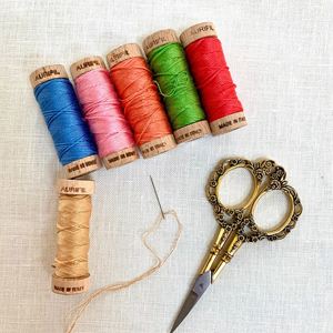 <center><a target="_blank" href="https://www.aurifil.live/wp-content/uploads/2020/01/CollectingColorsSAL-January.pdf">January Chart</a></center>